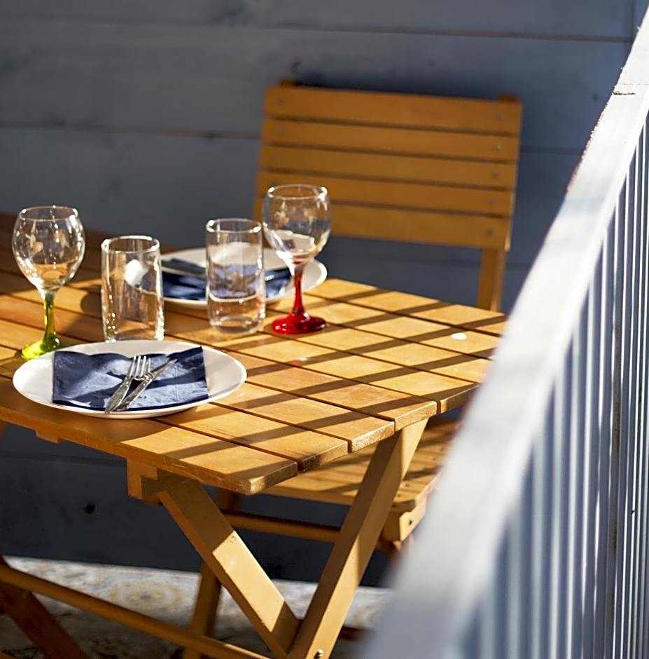 Simple Pleasures Shekvetili Hotel