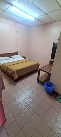 East Coast Hotel