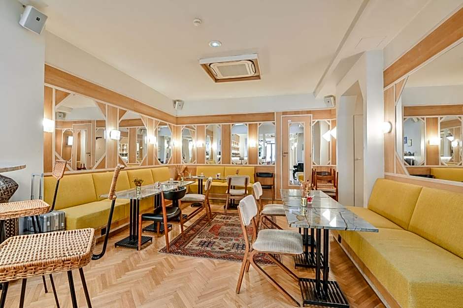 Hotel Habituel