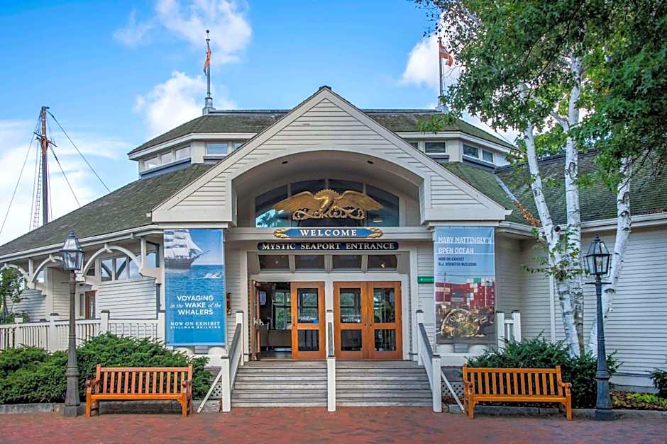 Ramada by Wyndham Groton/Mystic