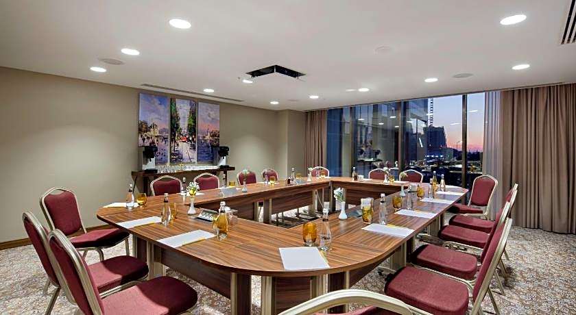 Hilton Garden Inn Istanbul Beylikduzu