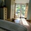 Garth Engan Private Self Contained B&B with Garden Area