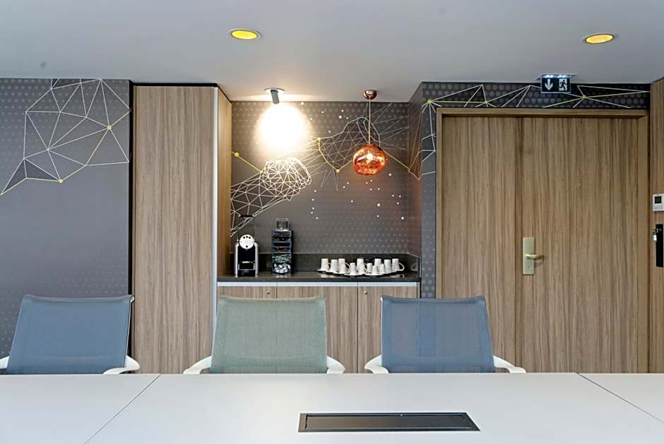 Holiday Inn Reims Centre By IHG