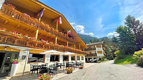 Chalet Hotel Diamant