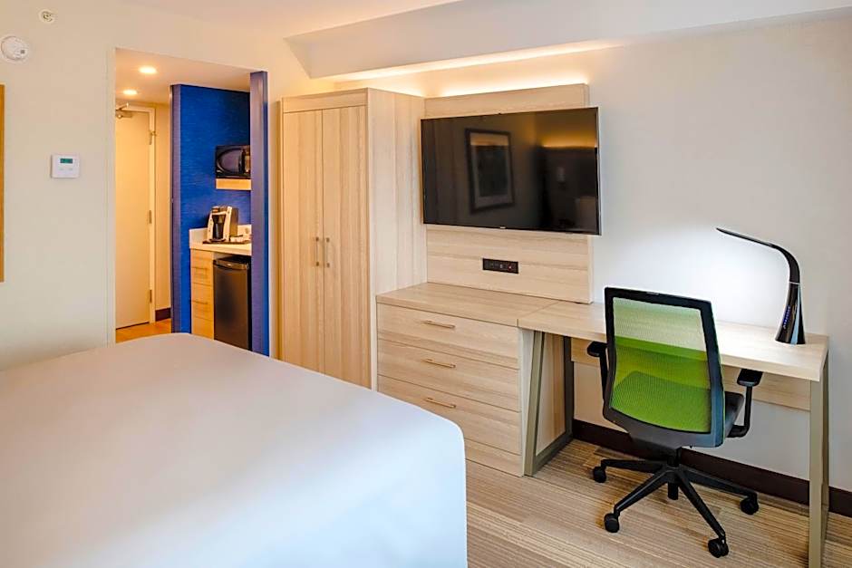 Holiday Inn Express & Suites Halifax - Bedford By IHG