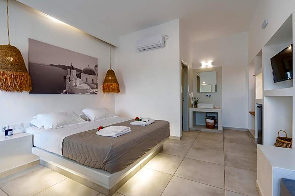 Sandy Villas – Perissa, UT
