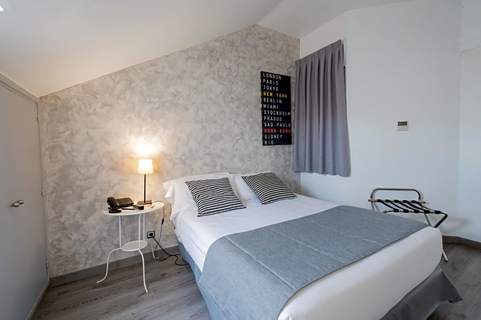 Aparthotel Atenea Calabria