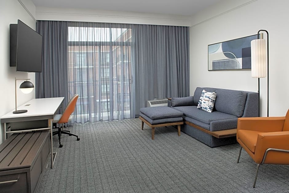 Courtyard by Marriott Savannah Downtown - Historic District