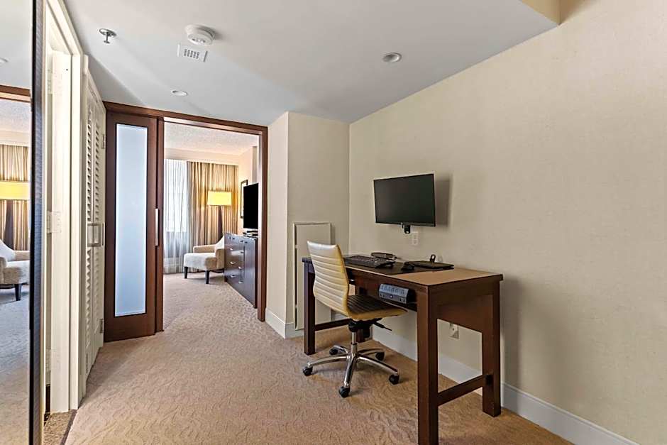 DoubleTree By Hilton Hotel Washington DC - Crystal City