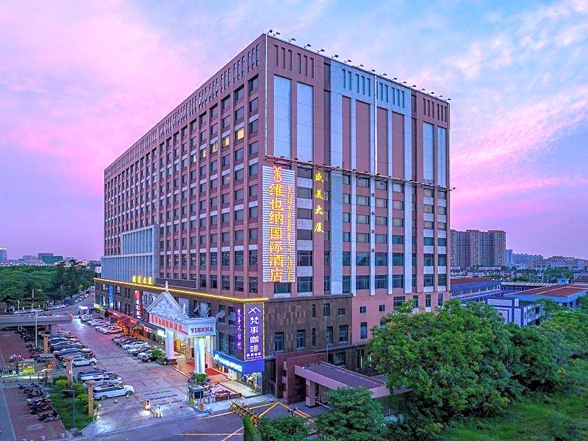 Vienna International Hotel Guangzhou Jichang Road Huangshi
