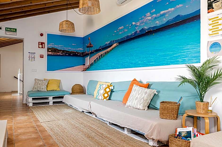 Urban Hostel Palma - Albergue Juvenil - Youth Hostel