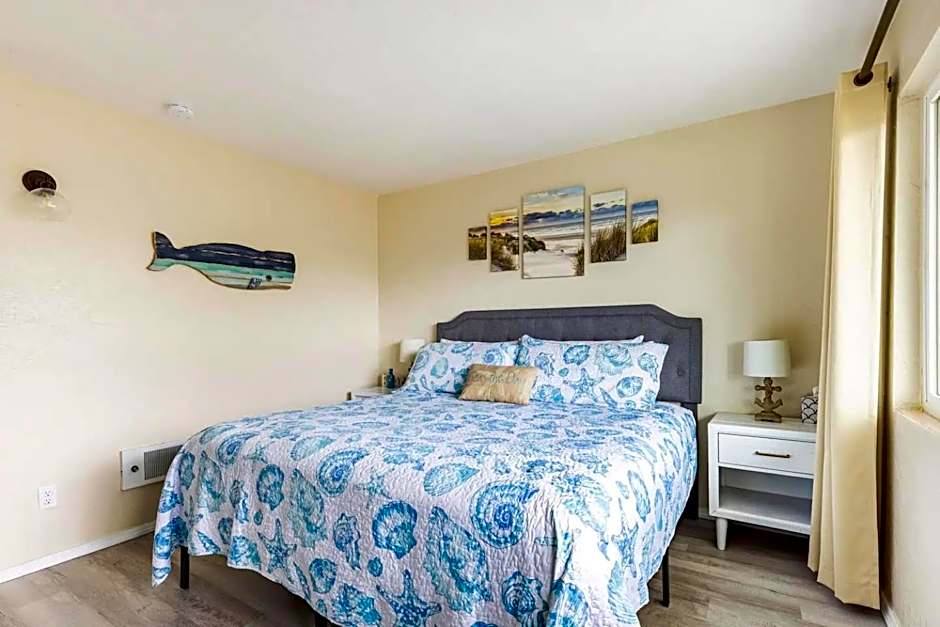 Sand Dollar Haven at Seaside Beach Club Unit 306