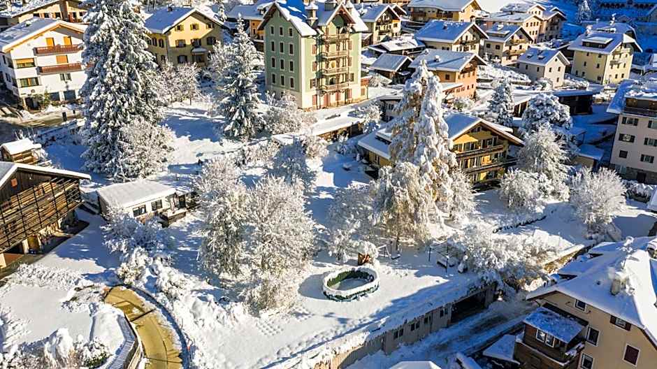 AppartChalet LA RONDULA - 100m from Seceda