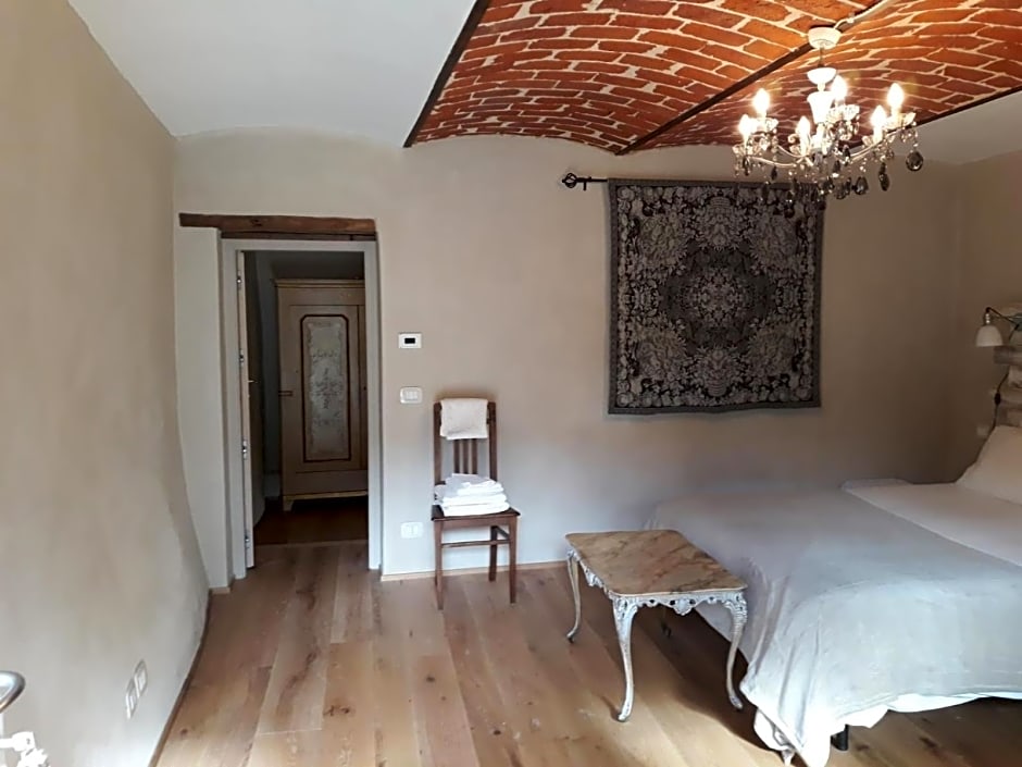 La Mela Antica – Cherasco, NY