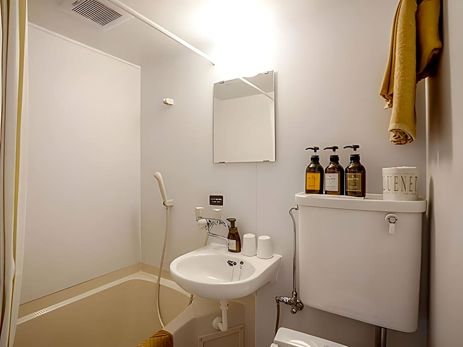 Hotel R9 The Yard Narita Airport West