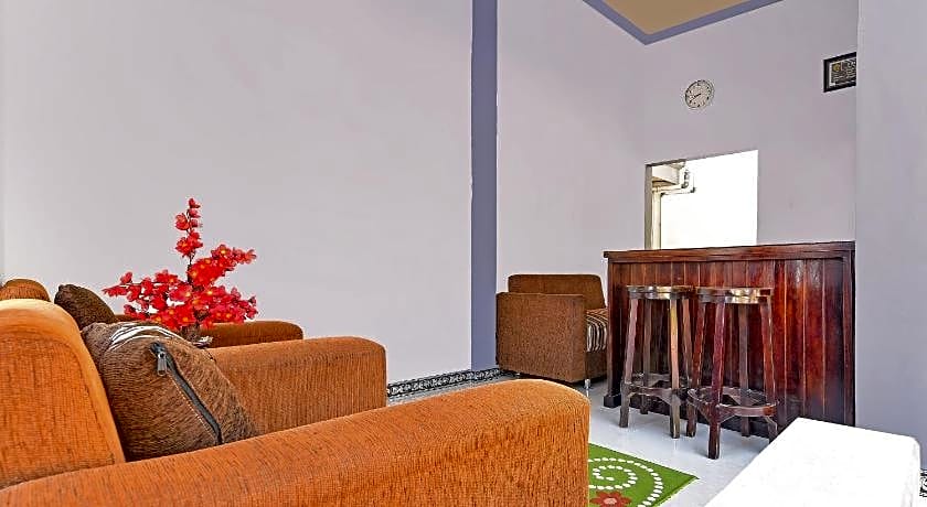 Hotel O Homestay Antara