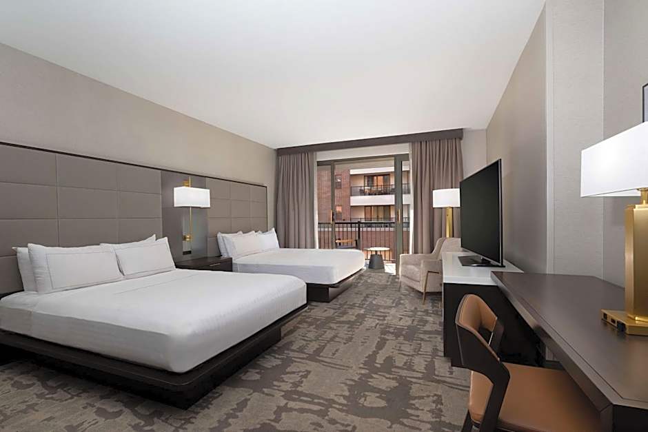Hilton Promenade At Branson Landing