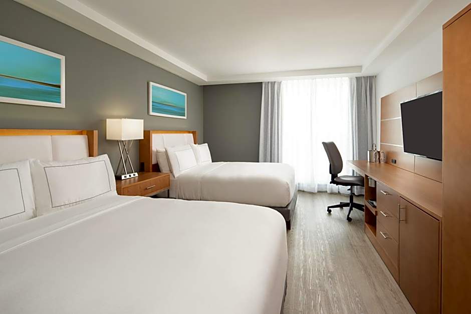 DoubleTree by Hilton Miami North I-95, FL