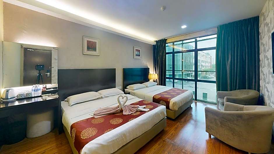 Grand World Hotel