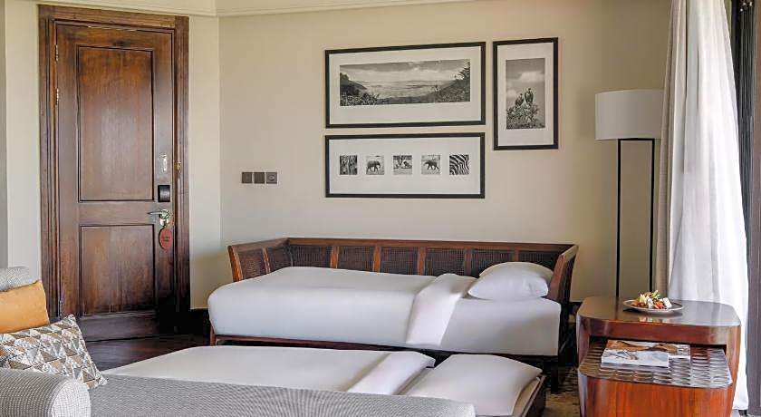 Four Seasons Safari Lodge Serengeti Tanzania
