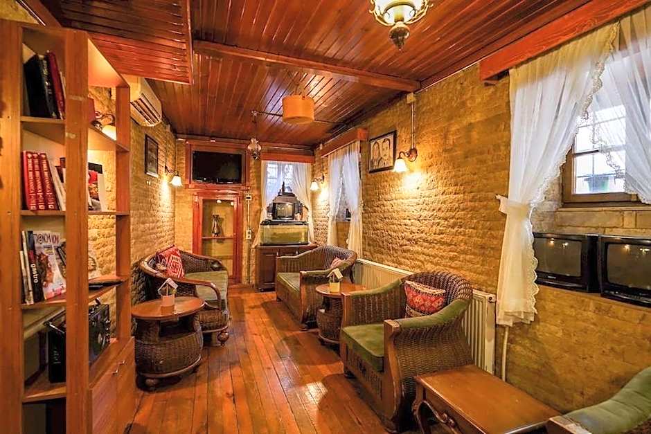 Zeynep Hanım Konağı