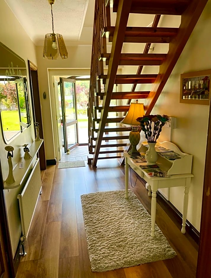 Cedar Lodge Self Catering Accommodation H91 CF9D