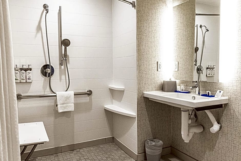 Holiday Inn Express Hotel & Suites Livermore By IHG