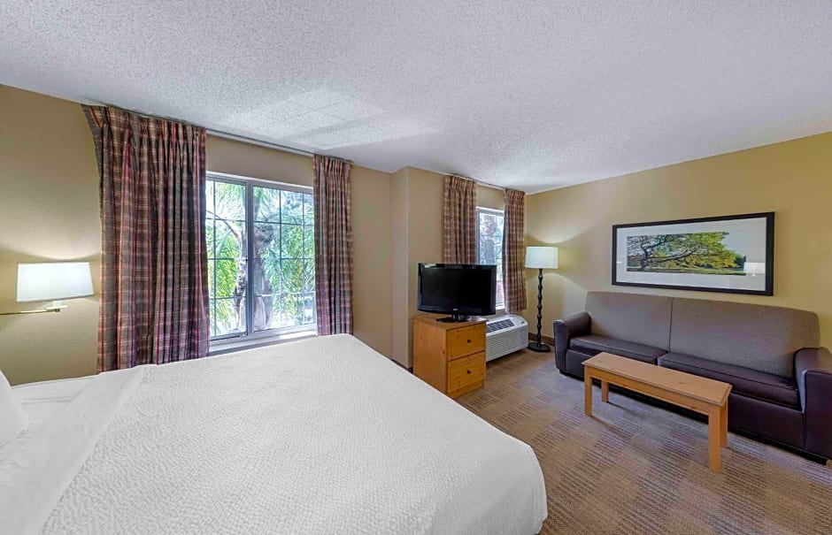 Extended Stay America Suites - Los Angeles - Glendale