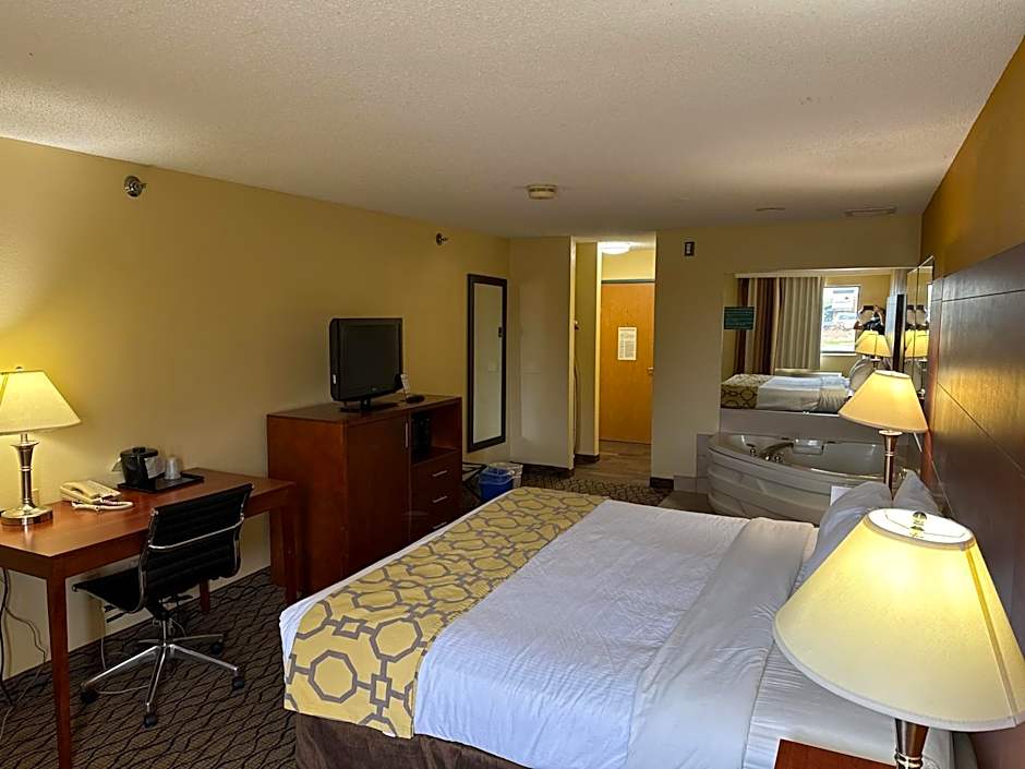 Baymont by Wyndham Mishawaka South Bend Area