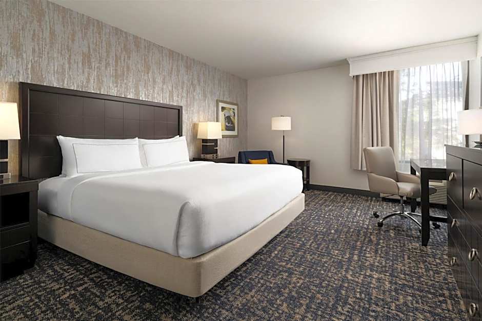 DoubleTree By Hilton Richmond-Midlothian