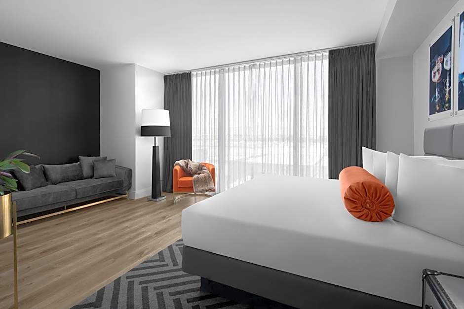 The ENGLiSH Hotel, Las Vegas, a Tribute Portfolio Hotel