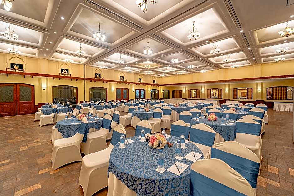 Noor Us Sabah Palace