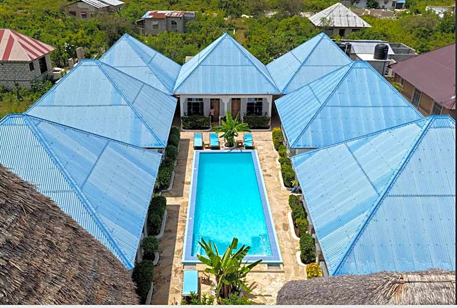 AROYA Boutique Hotel