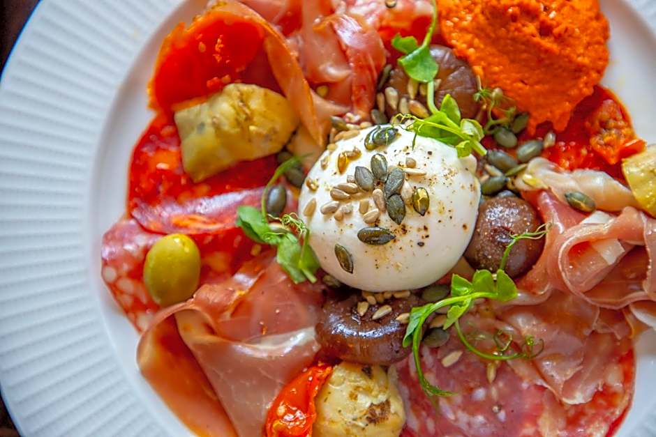 The Crown & Thistle, Abingdon, Oxfordshire - Acorn Pubs