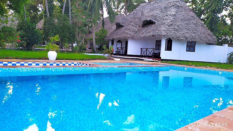 Menai Bay Beach Bungalows