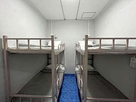 Zou Hostel at Phangnga