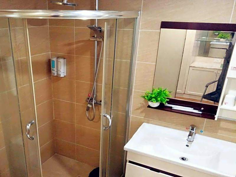 Shell Hotel Lishui Liqing Road Branch