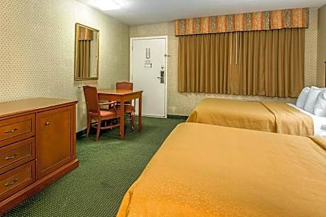 2 Queen Beds, Nonsmoking