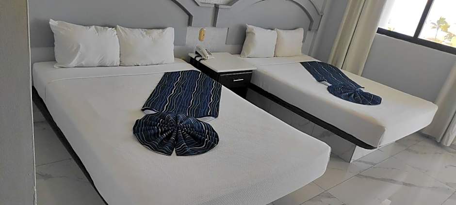 Hotel Playa Marina