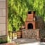 SUNOLUS VINEYARDHOUSe