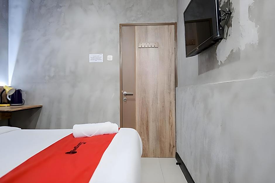 RedDoorz @ Sekip Medan