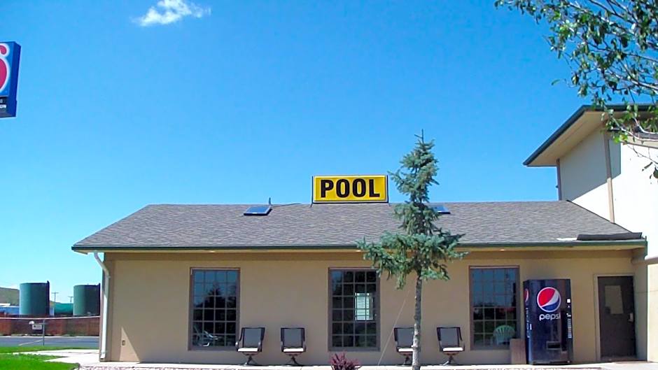 Budget Inn Express