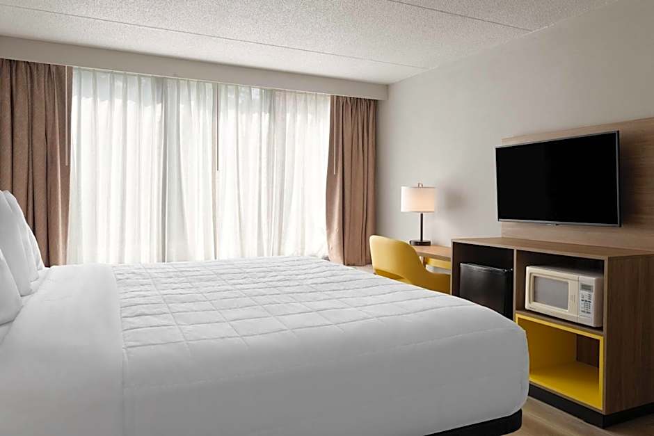 Days Hotel by Wyndham Williamsburg I-64