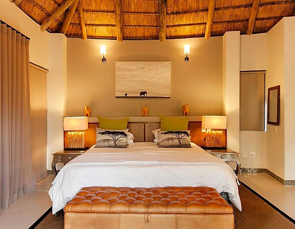 Tambuti Lodge