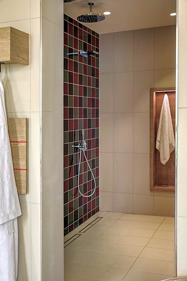 IntercityHotel Amsterdam Airport