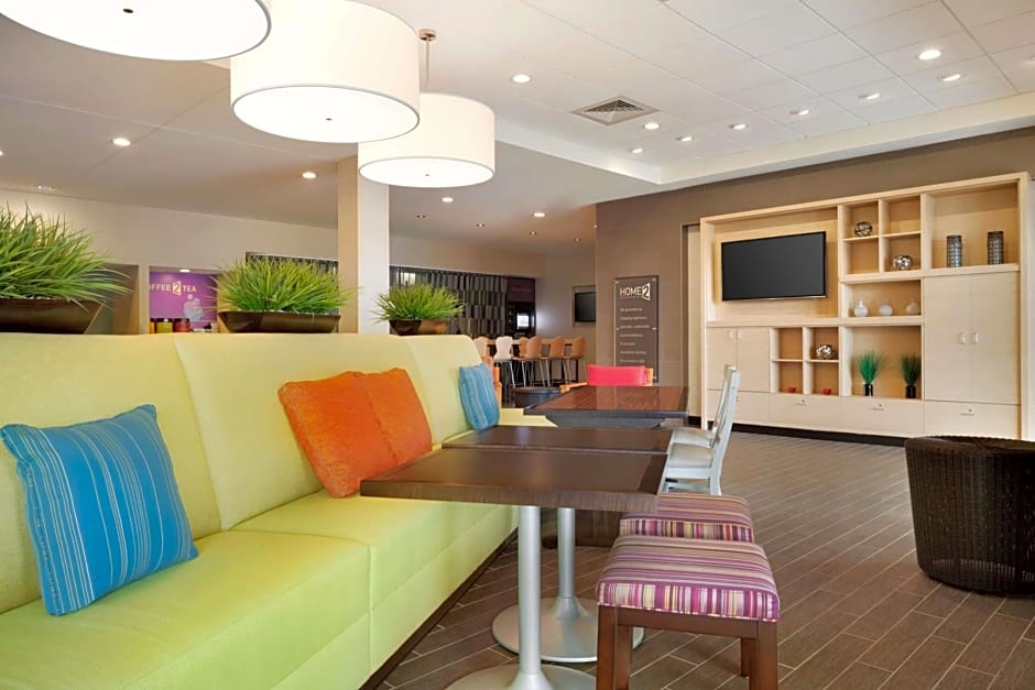 Home2 Suites by Hilton Charlotte Airport