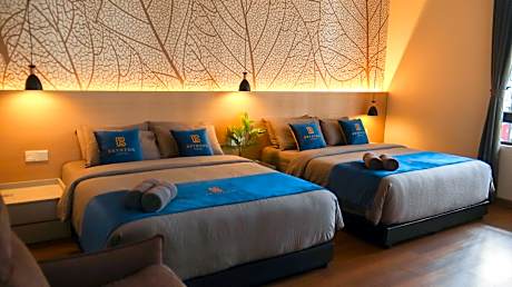 Two-Bedroom Suite (Room 117) - No Lift