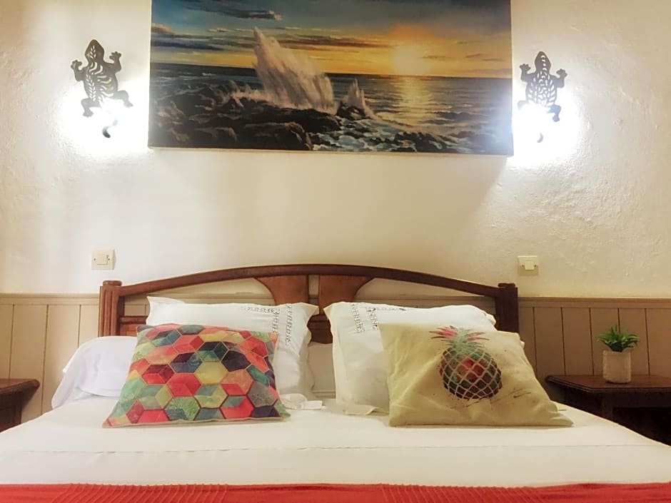 Saint Leu - Chambre 3 épis avec PDJ piscine en pleine nature vue mer - Bardzour