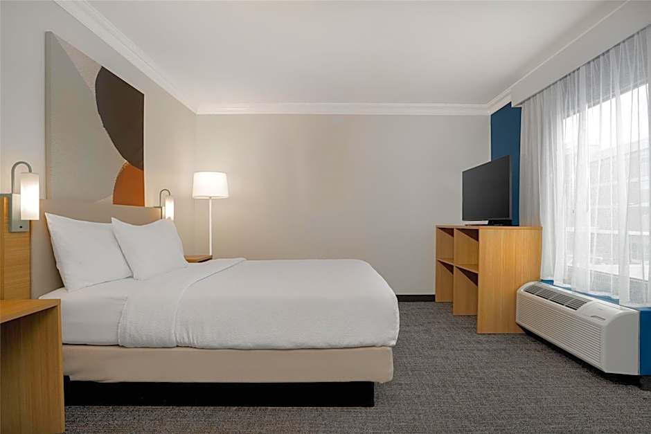 Spark by Hilton Rahway