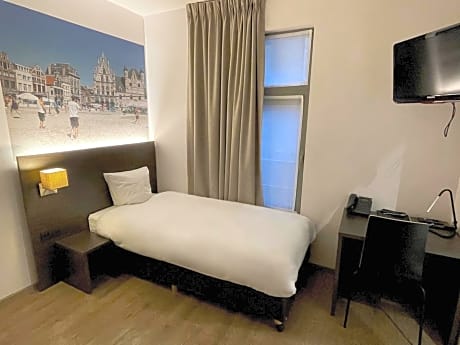 Budget Single Room